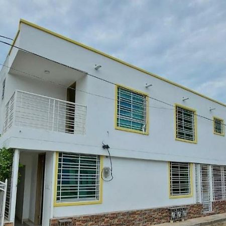 Apartamento Nuevo A Una Cuadra Del Rodadero Gaira Exterior photo