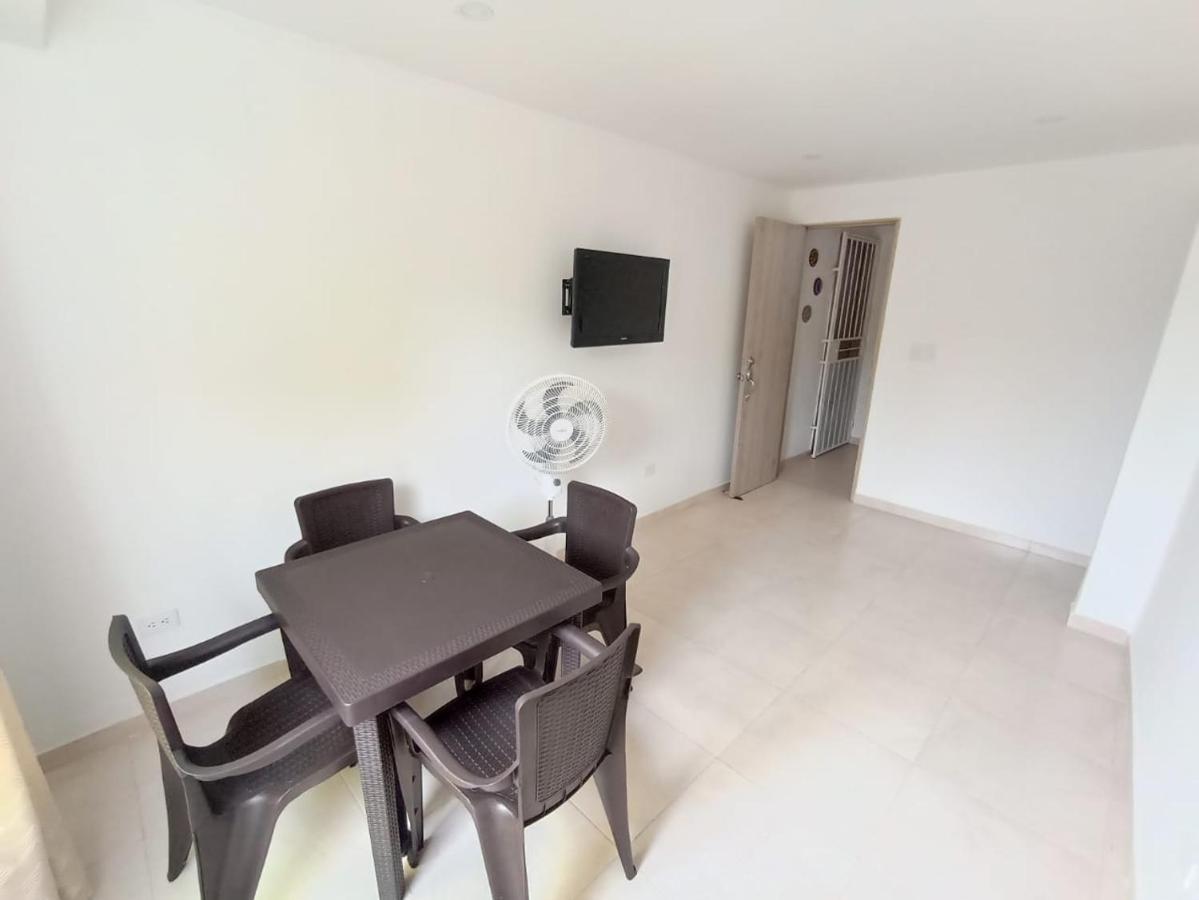 Apartamento Nuevo A Una Cuadra Del Rodadero Gaira Exterior photo